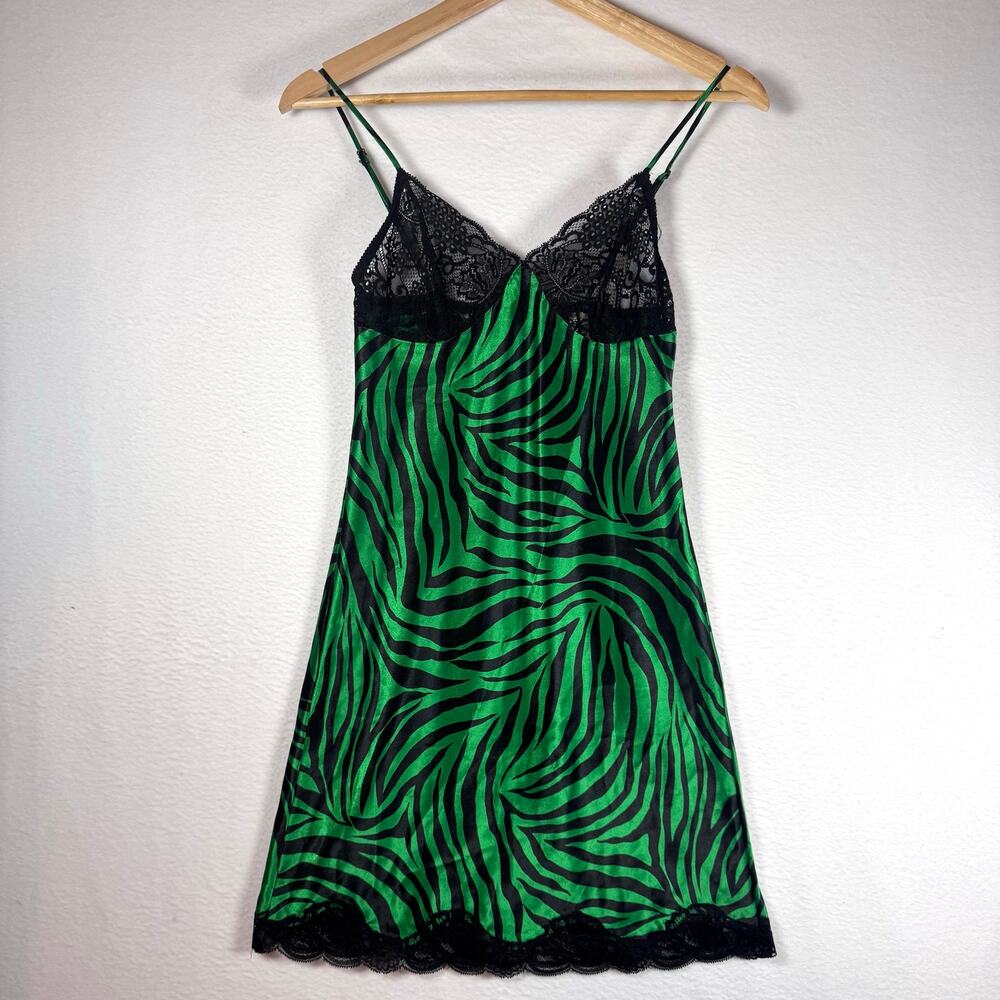 Vintage Victorias Secret Slip XS Night Gown Zebra Print Green Black Y2K Babydoll